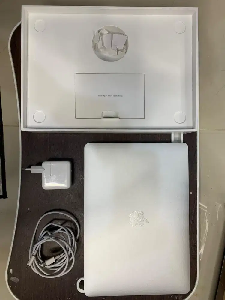 MACBOOK AIR M1 8/256 GB EX IBOX LOW CYCLE BH 94%