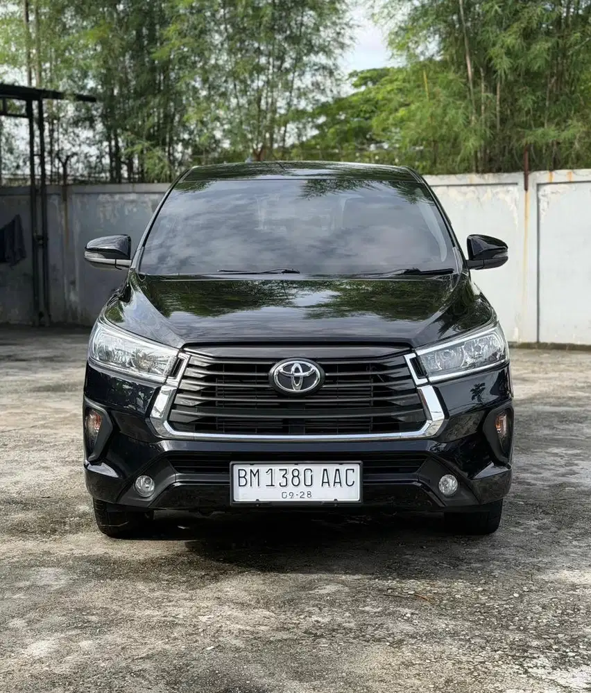 INNOVA G 2.4 DIESEL 2023 Matic Km 60 Ribuan Servis Ricord Toyota