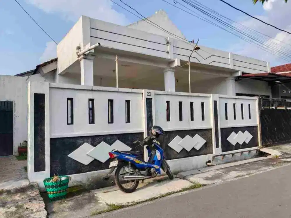 Rumah Sumbar 260Mt, 4Kt, 4Km, dkt hotel Fave jl Adi Sucipto, Banjarsari, Solo