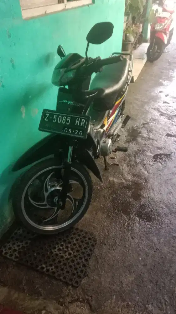 Supra bapak 2002 plat z