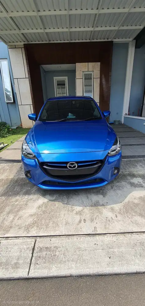 MAZDA 2 SKYACTIV 2015 ISTIMEWA IRIT, SPORTY, SIAP PAKAI HARGA MENARIK
