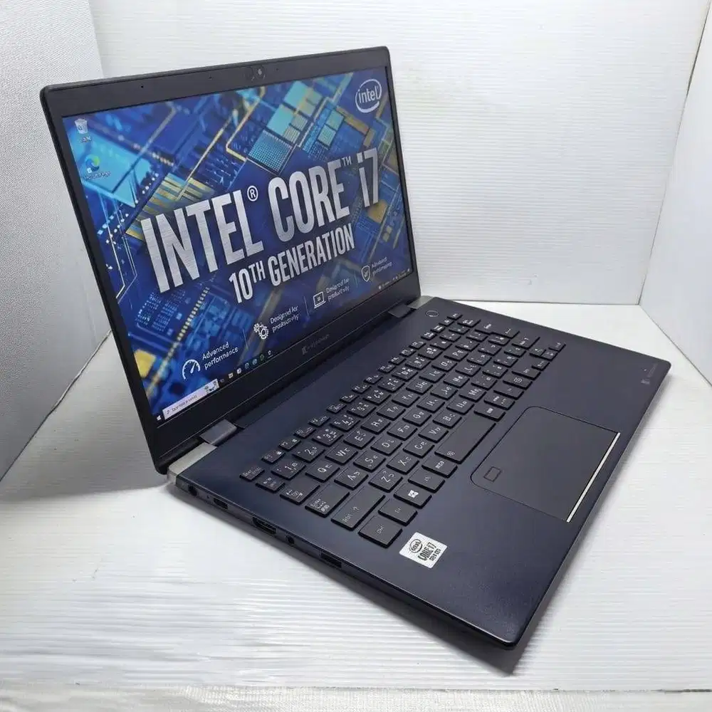 LAPTOP SUPER RINGAN UNDER 1KG!  TOSHIBA DYNABOOK G8 I7 GEN 103 8/256