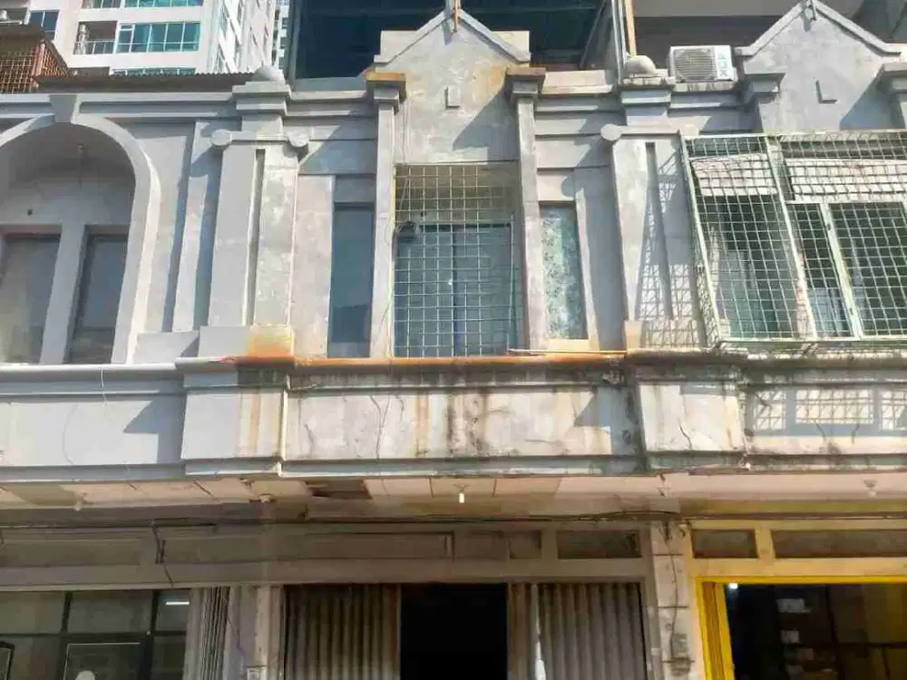 Disewa Ruko Taman Palem Lestari