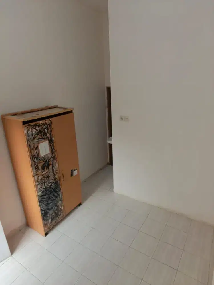 Kosan murah di benda atas