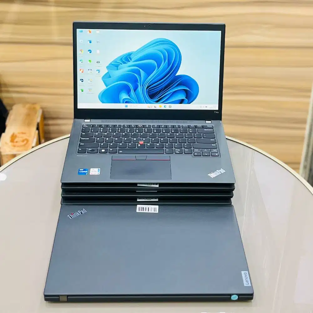 Laptop Lenovo Thinkpad T14s Core i7-1165G7 Ram 16gb N-DC