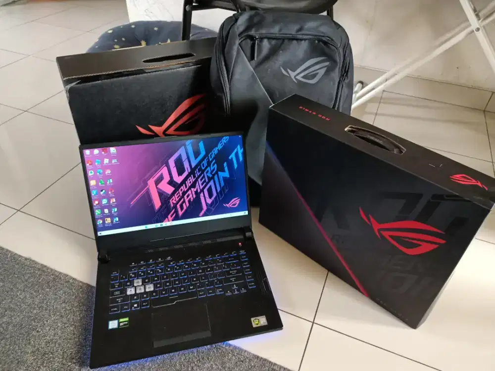 Di terima laptop /macbook segala kondisi / terima servise juga