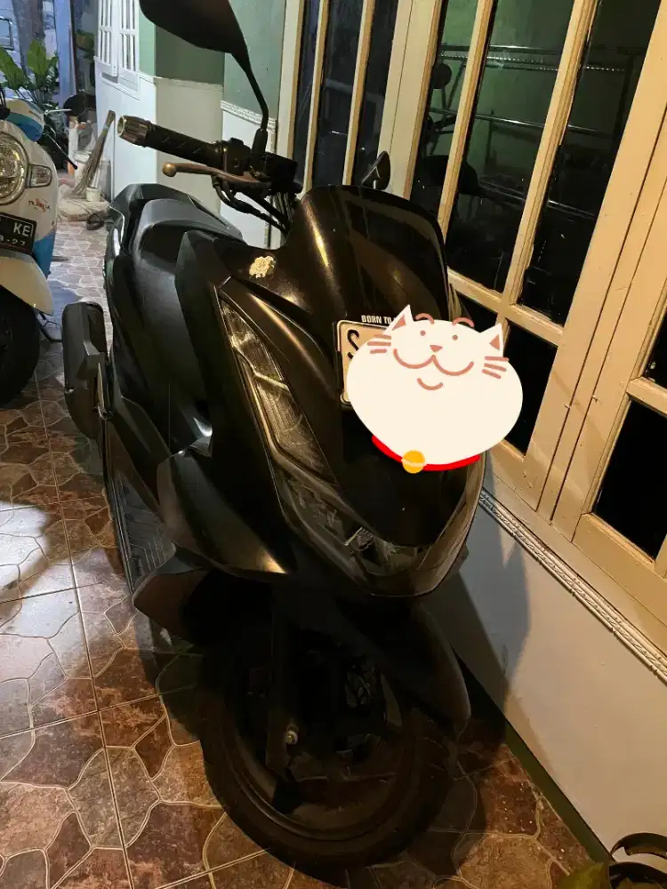 Sepeda motor pcx