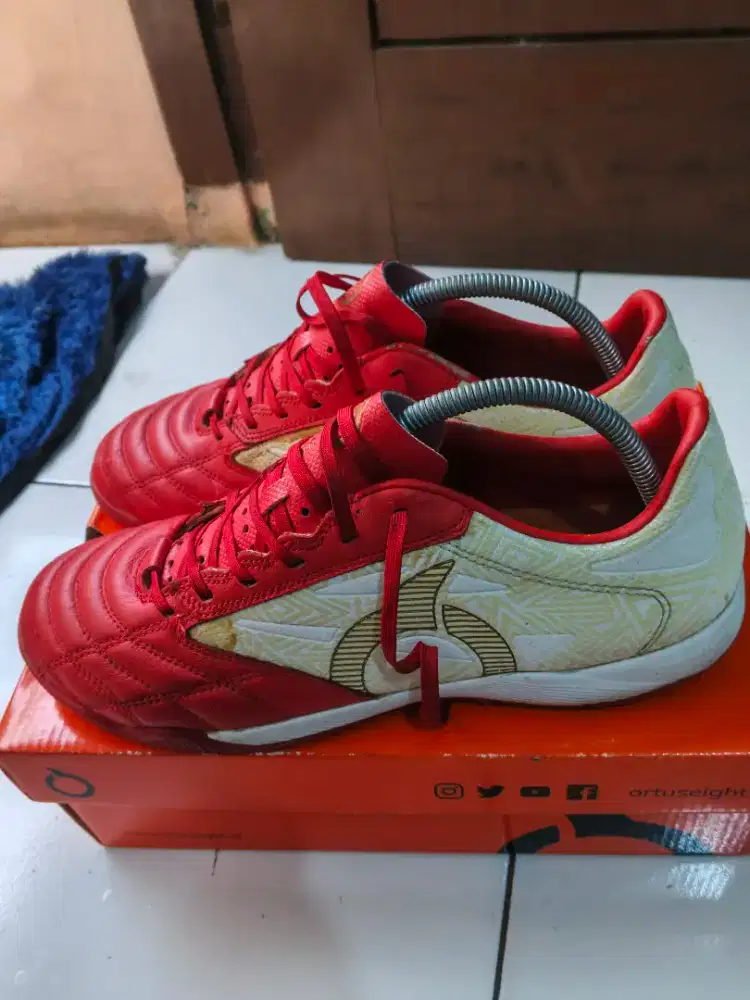 Sepatu futsal Ortus