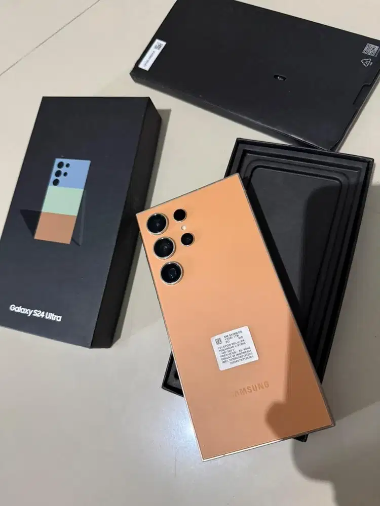 galaxy s24 ultra 1 TB orange like new