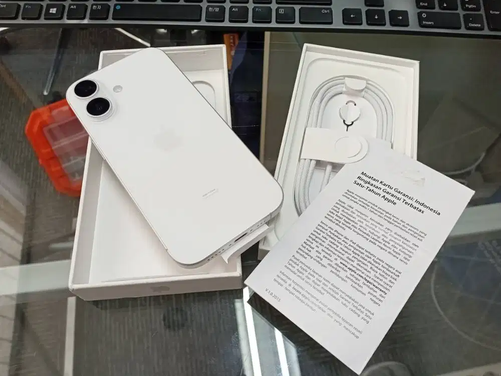 BARU iPhone 17 iBox 256GB Basic non Pro Putih BNOB