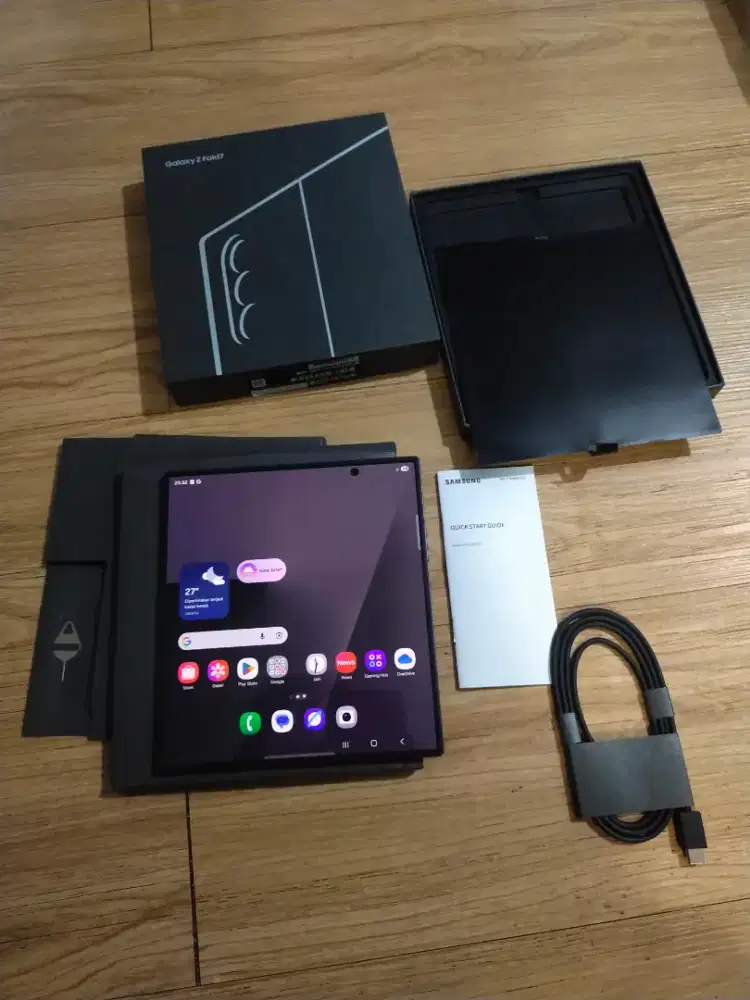 Samsung Z-Fold 7 12/256 fullset ori baca deskripsi bisa tt hp
