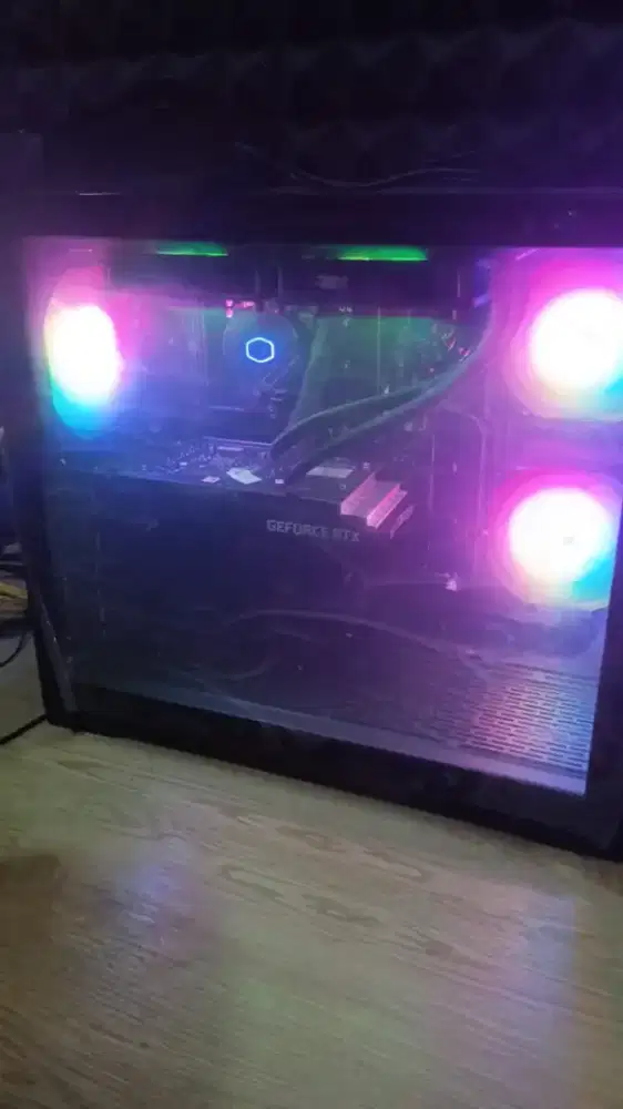Pc gaming Gforce RTX Like new