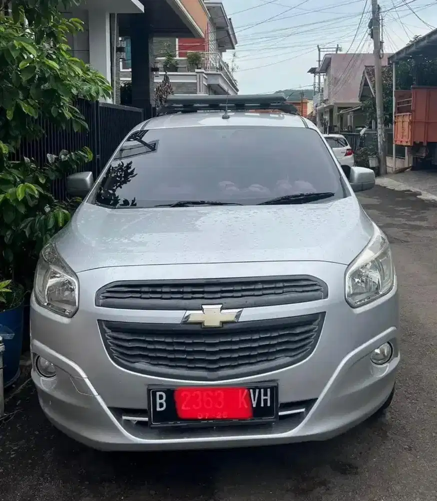 Dijual mobil second
