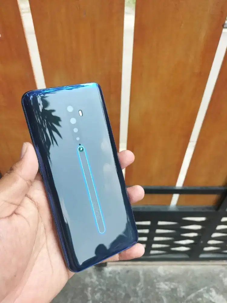 Oppo Reno 2 Sirip Hiu Ex Garansi Resmi