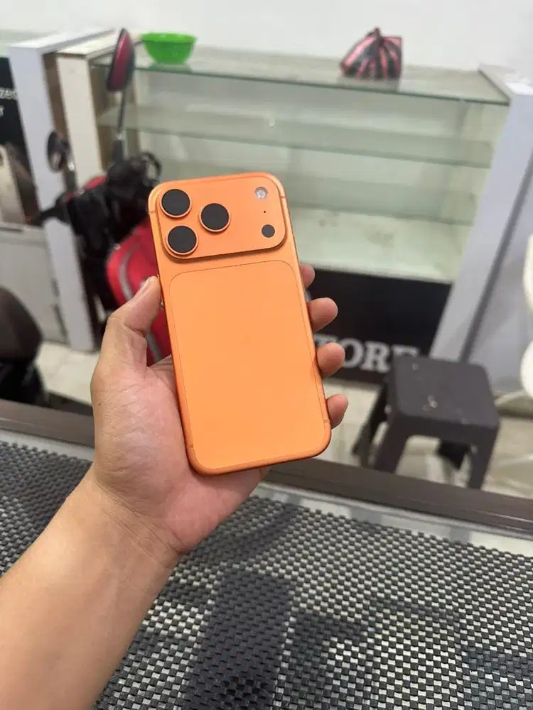 Iphone 17 Pro 256GB iBox BH 100% grs on 2027