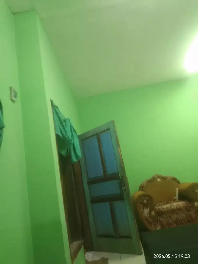 Cari pekerjaan apa saja yang penting ada mess