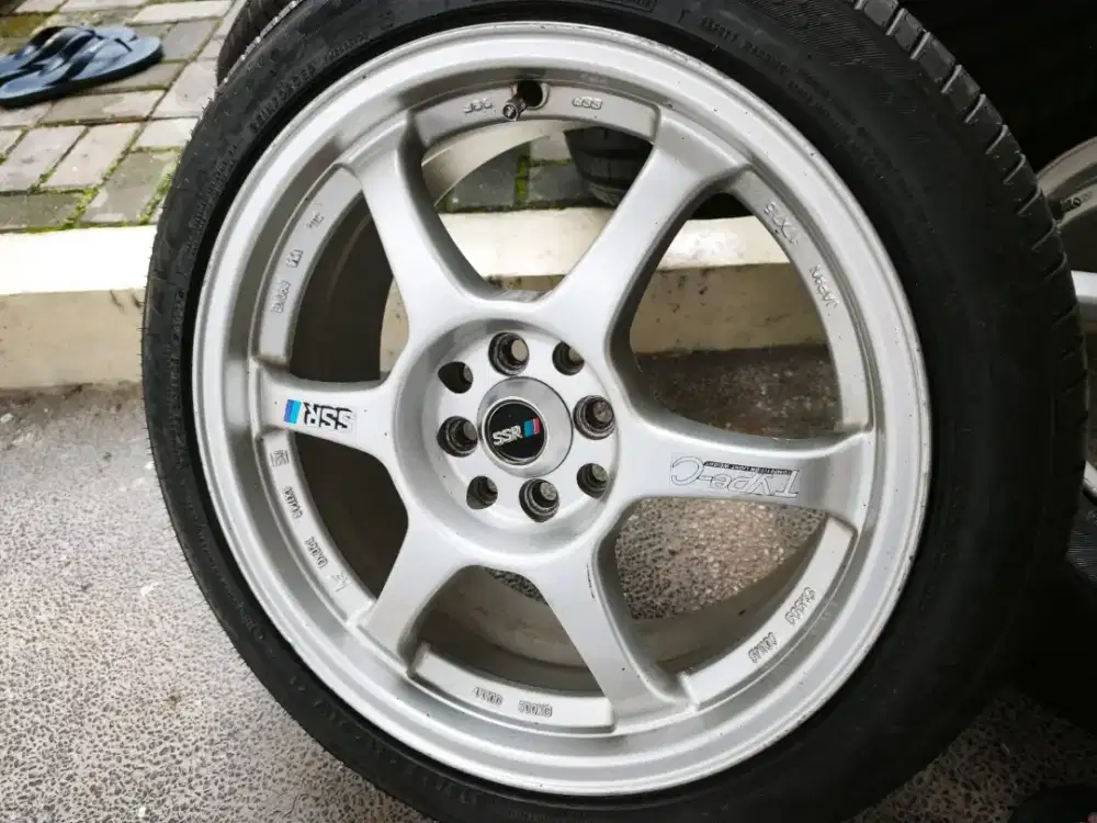 dijual velg ssr 17 berikut ban