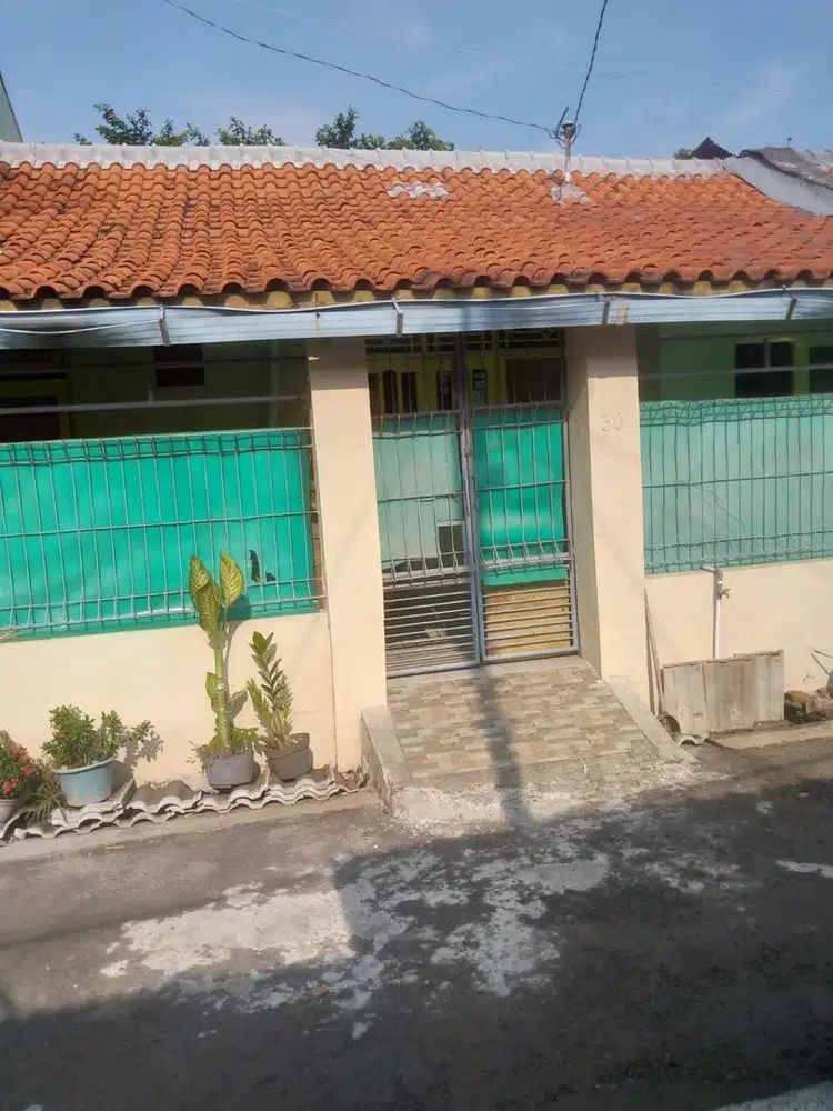 Rumah Dekat STMIK dan Pusat Kota Pekalongan