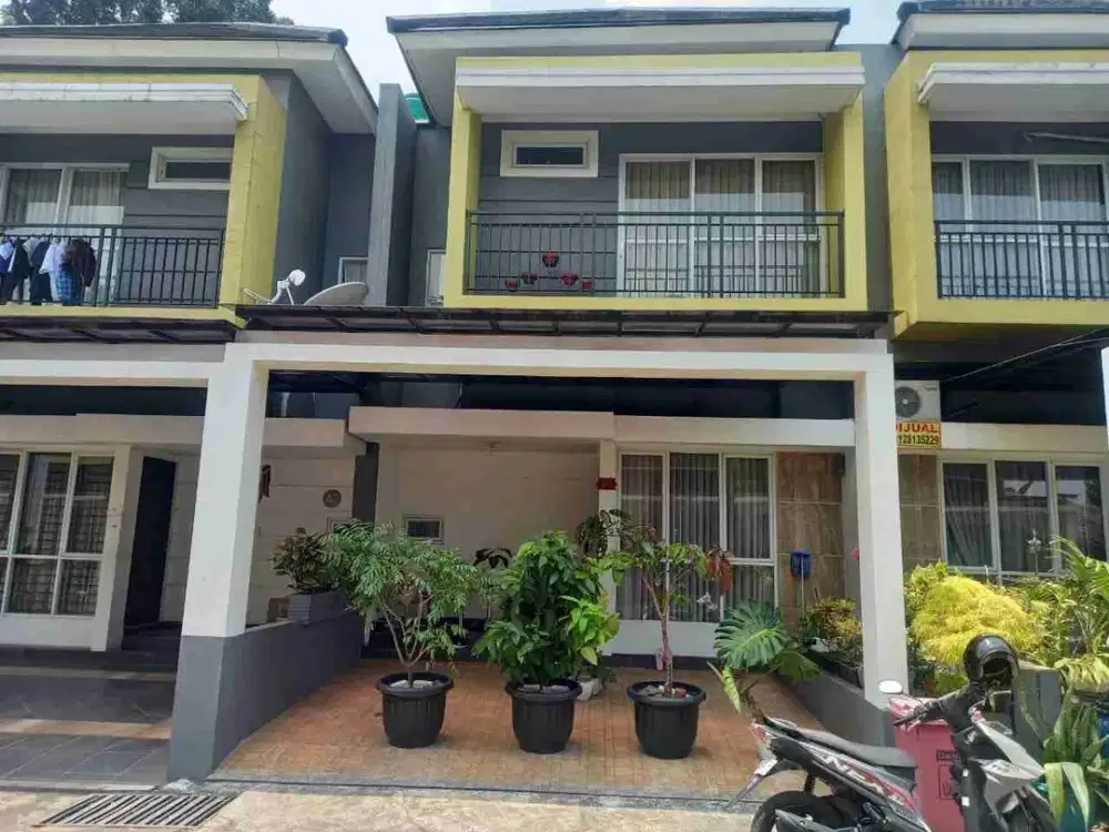 Dijual Cepat Rumah 2 Lantai Lokasi Strategis di Jatibening Kota Bekasi