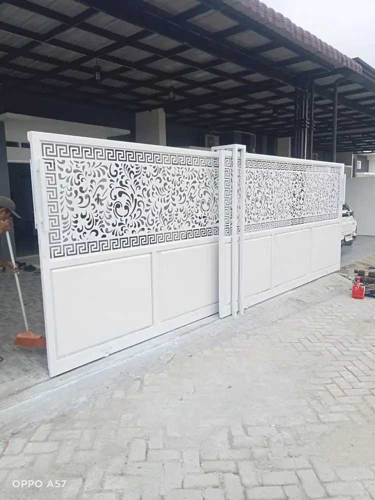 Pintu gerbang dan pagar plat cating laser