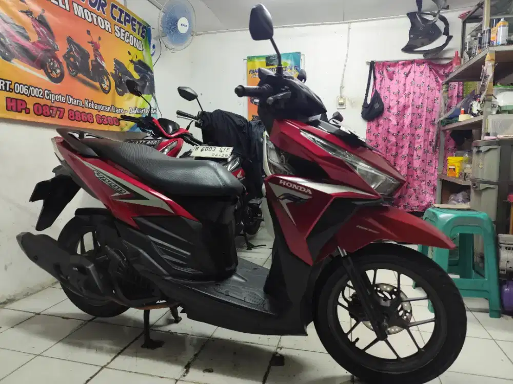 Honda Vario 125 CBS ISS Pajak Hidup