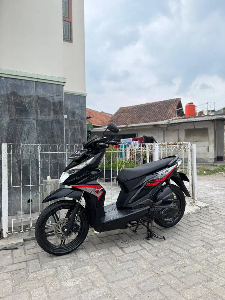 Beat Eco 2016, 1 tangan dari baru