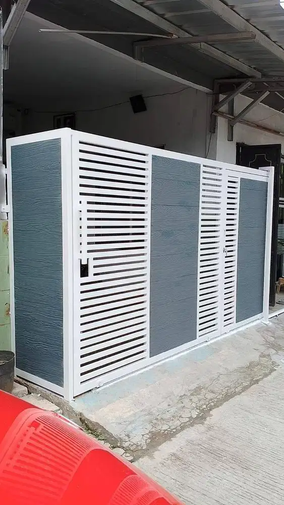 Pagar dan pintu soro minimalis