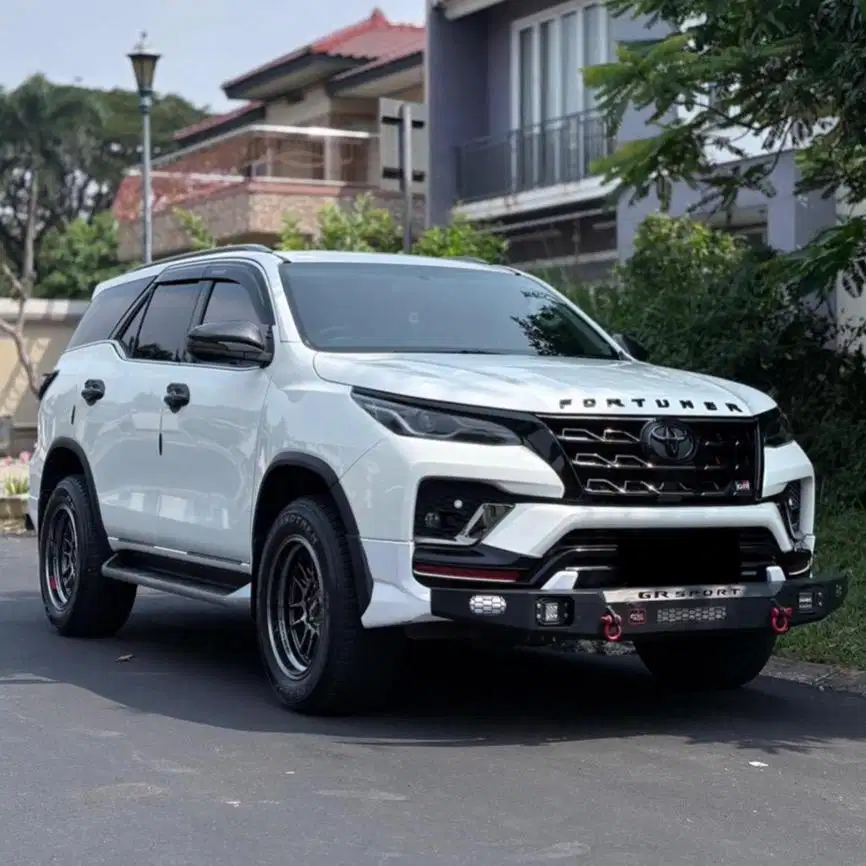 (CASH) Toyota Fortuner VRZ 2018 (Upgrade GR)
