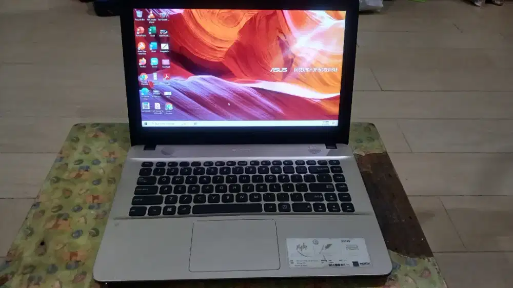 Laptop ASUS X441B