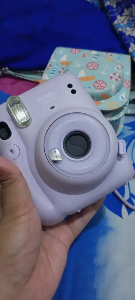 Instax mini 11 ungu