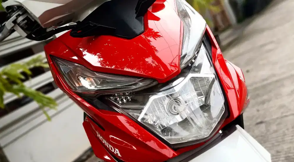 Dijual cepat Honda beAT (MOTOR SEPERTI BARU]