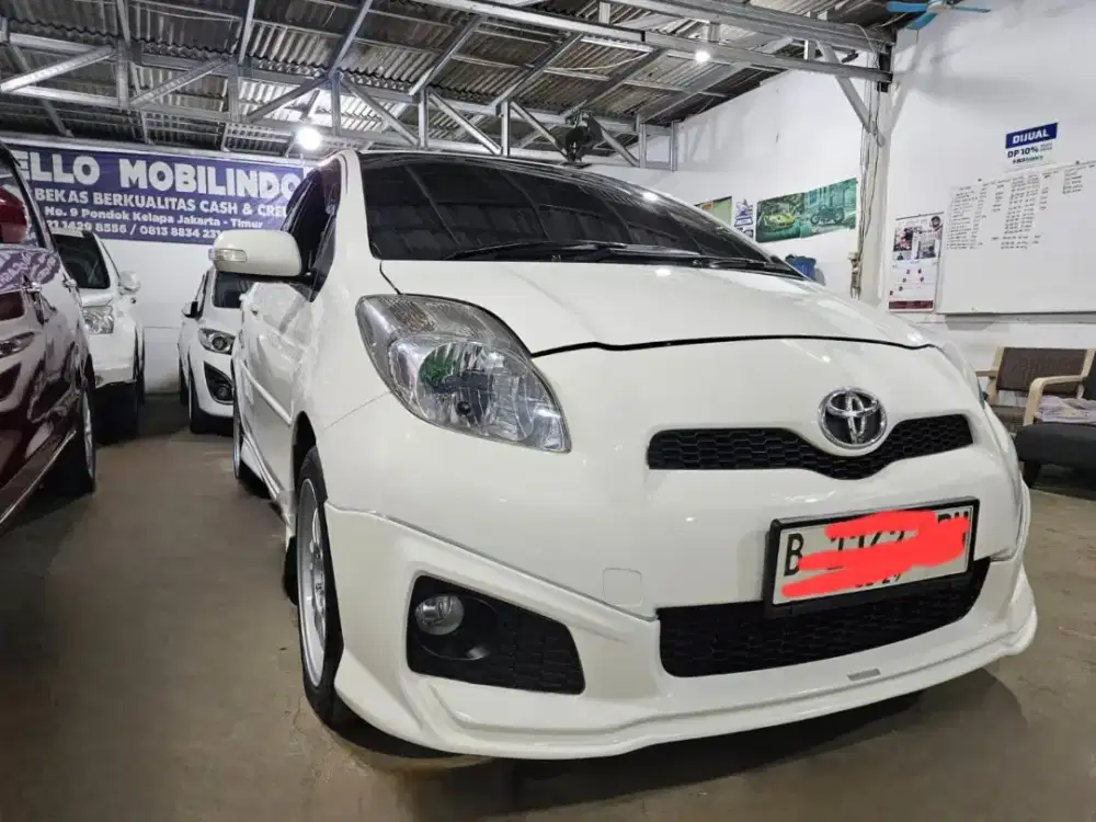 Dp 8 jt Yaris S TRD AT 2012