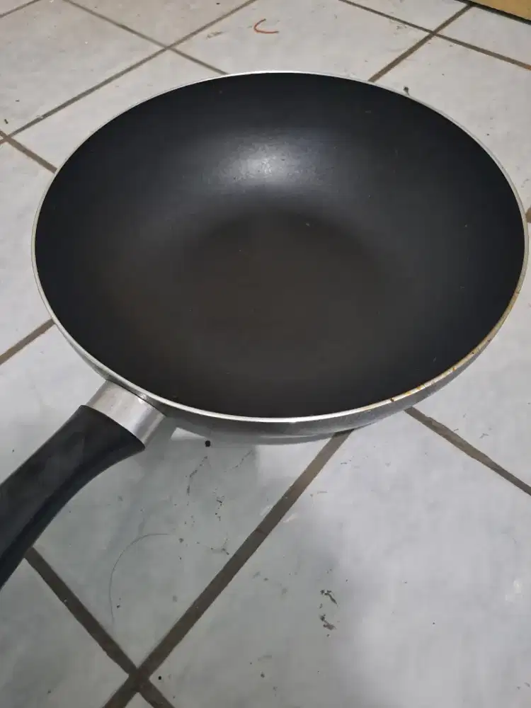 Panci/Teflon Hitam Anti Lengket