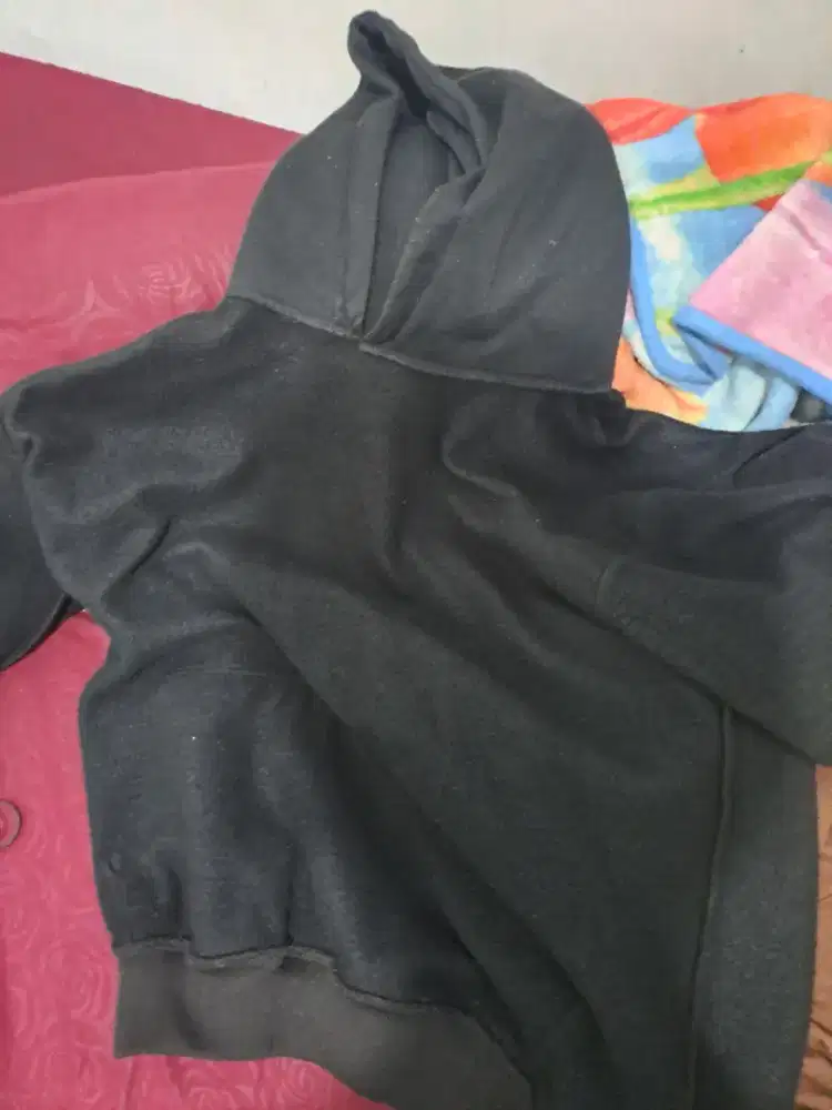 Hoodie Hitam Polos