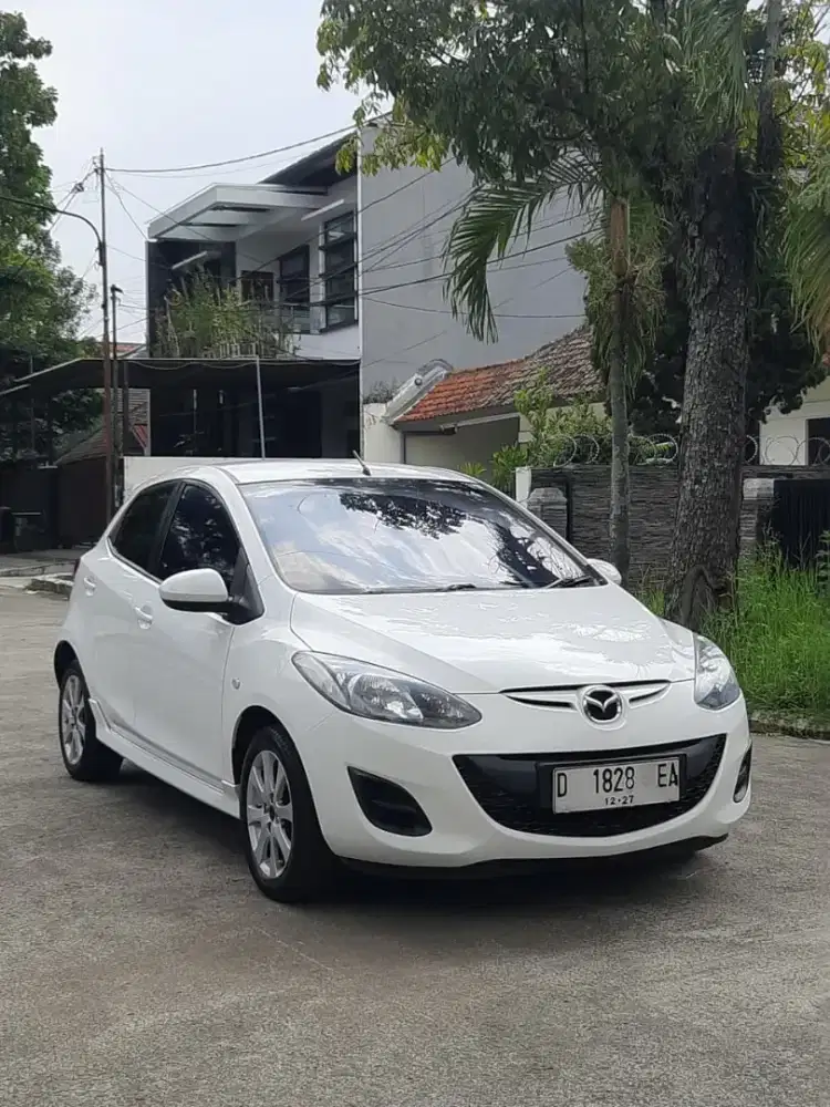 Mazda 2 V Matic
