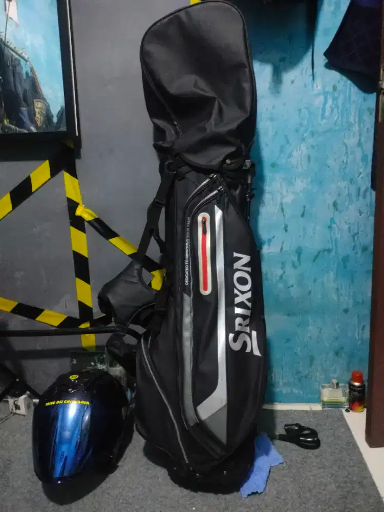 Tas golf srixon