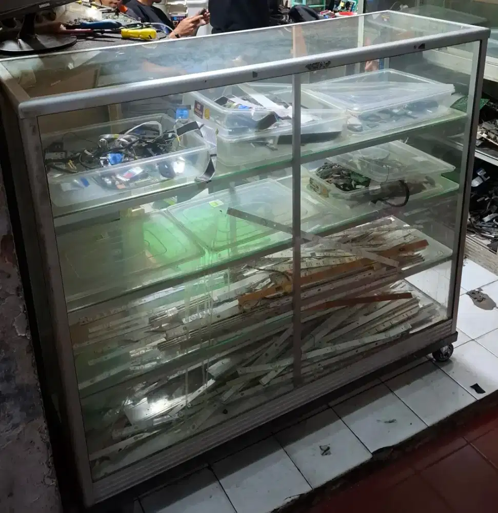 Etalese 1 meter 4 tingkat