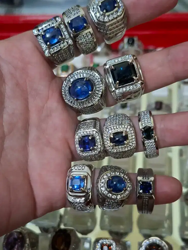 BLUE SAPPHIRE CEYLON SRILANKA