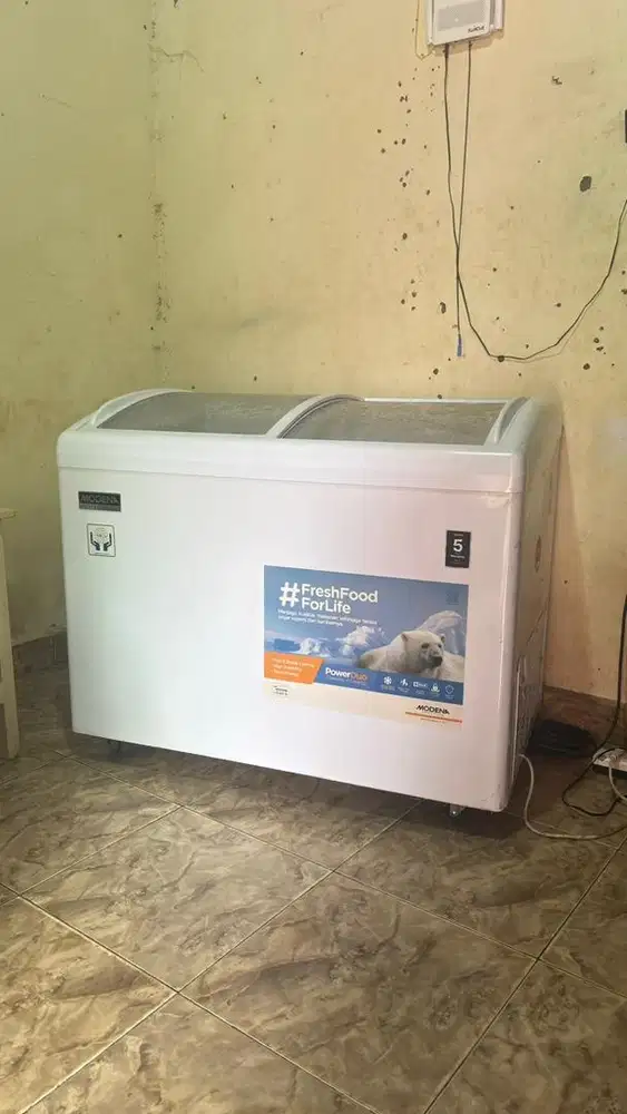 freezer box modena kaca sliding 360 Liter