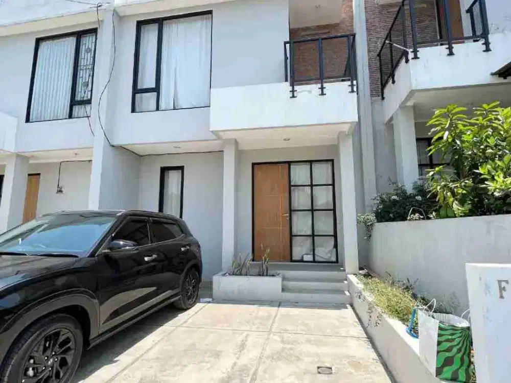 Rumah baru 2 lantai  siap huni semi funish di Ciwaruga  Bandung