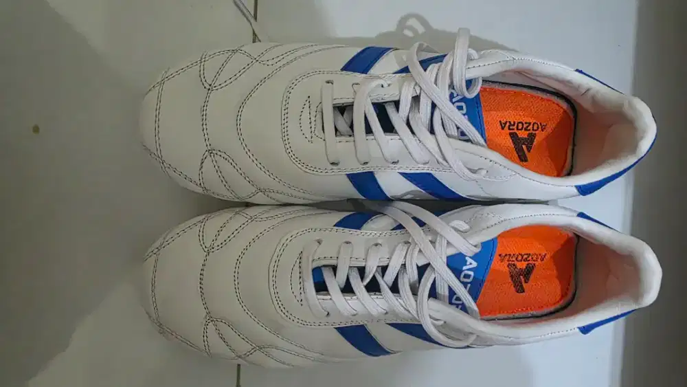 Sepatu bola anak new