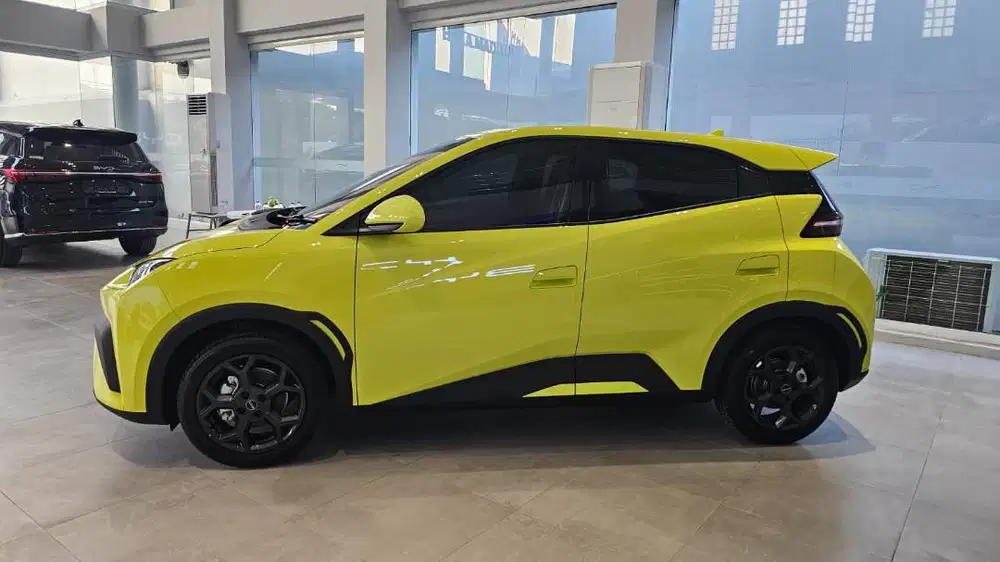 BYD ATTO 1 Baru Ready Stock - Mobil LIstrik Irit dan Stylish