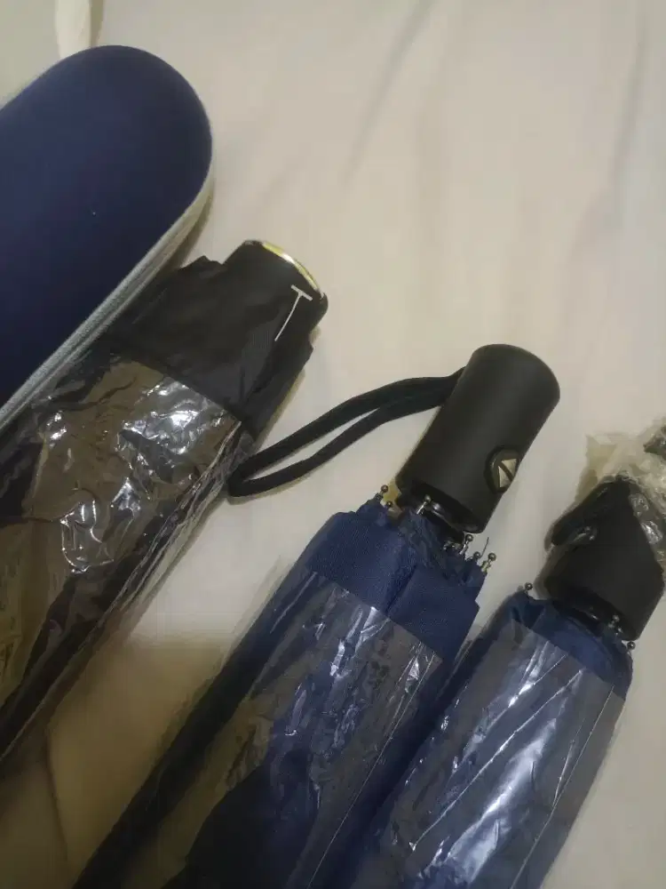 Payung ada empat