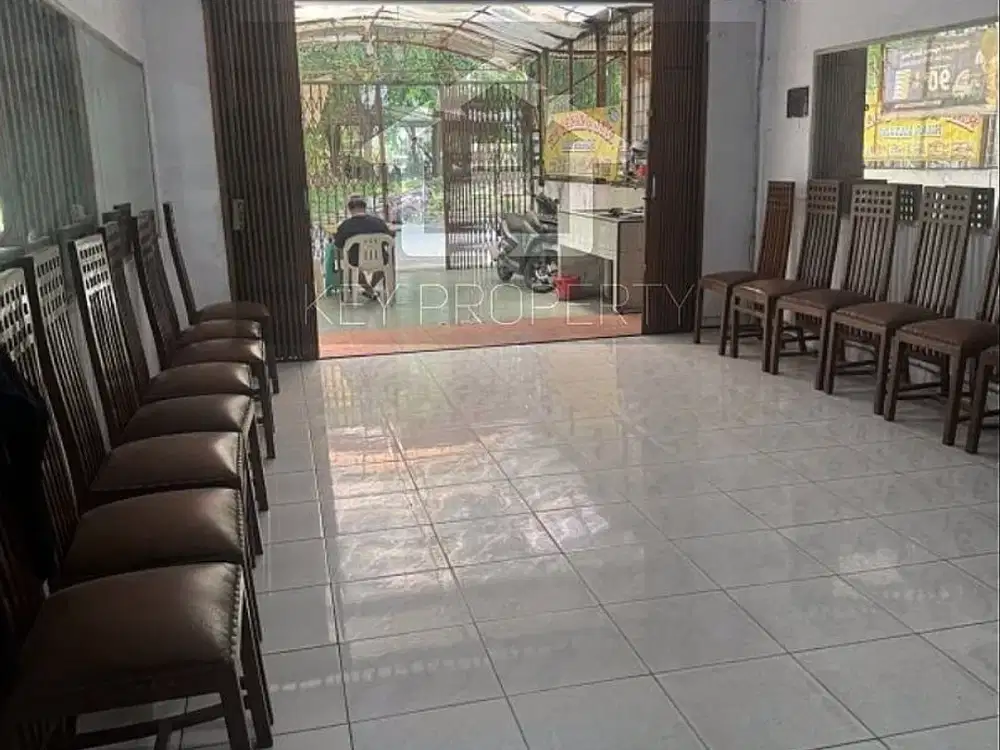 Ruko 3 Lantai Siap Huni Strategis bebas banjir d vila Tomang baru Kutabumi Tangerang