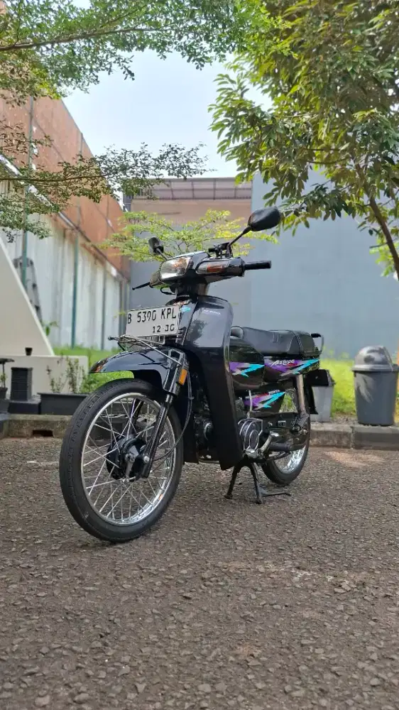 Astrea Grand Sabit 1995