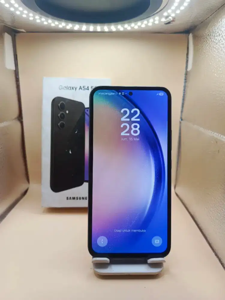 SAMSUNG A54 5G RAM 8/256GB ORIGINAL SEIN MULUS FULLSHET

TAMPILAN