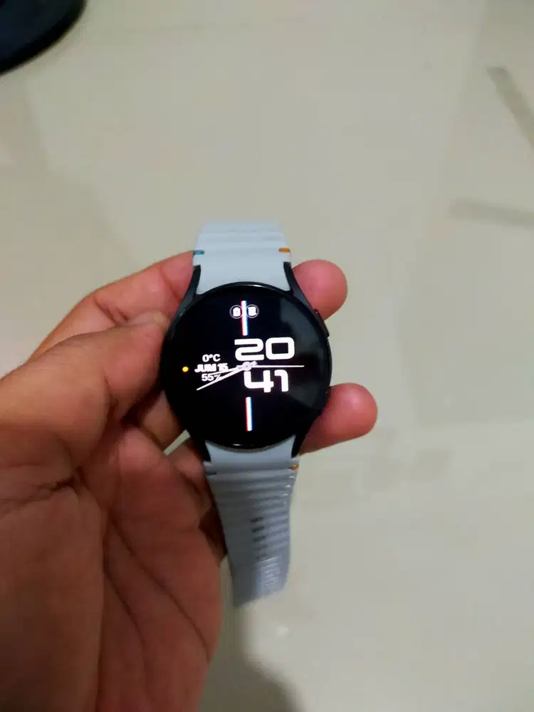 SAMSUNG GALAXY WATCH FE (LIKE NEW(