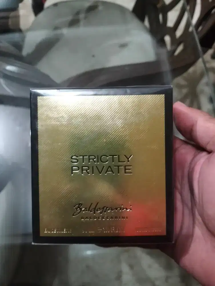 PARFUM ORI / BALDESSARINI