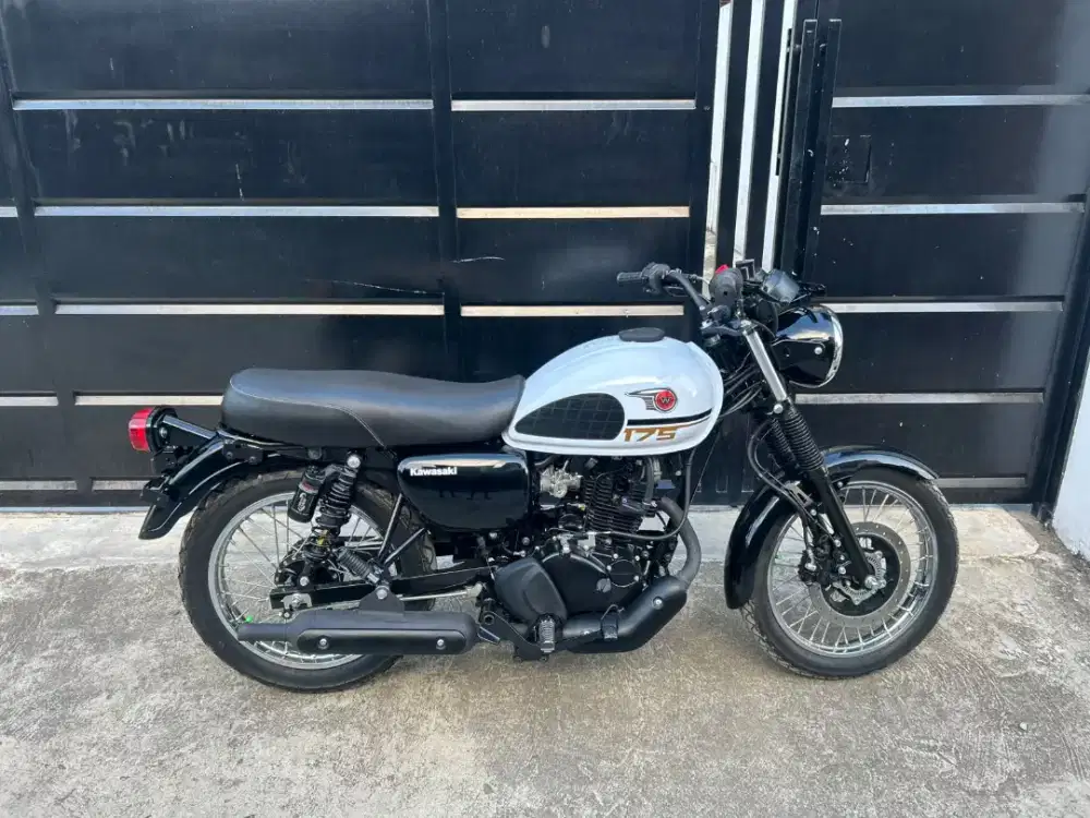 KAWASAKI W175 2025