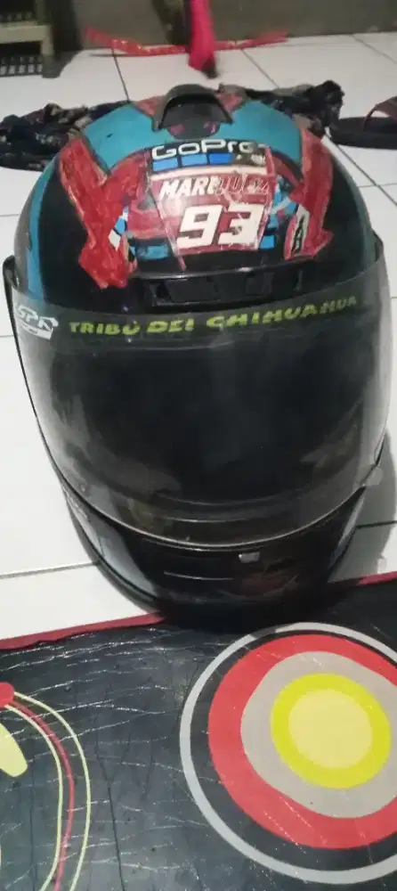 Jual helm bekas fullface layak pakai kondisi sesuai gambar